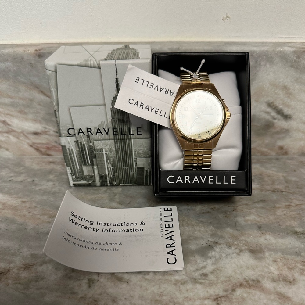 Caravelle Gold Jewelry Watch Classic Design - Picture 2 of 3
